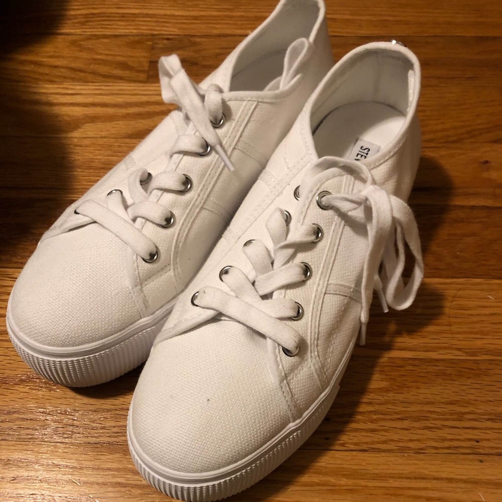 Steve Madden Platform Sneaker